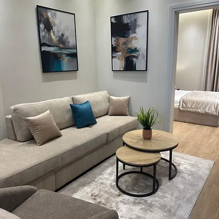 Casa Topia *